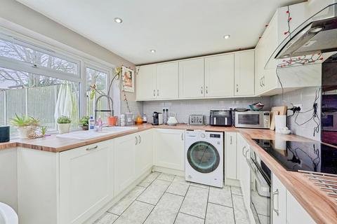 3 bedroom terraced house for sale, Goddard Way, Saffron Walden