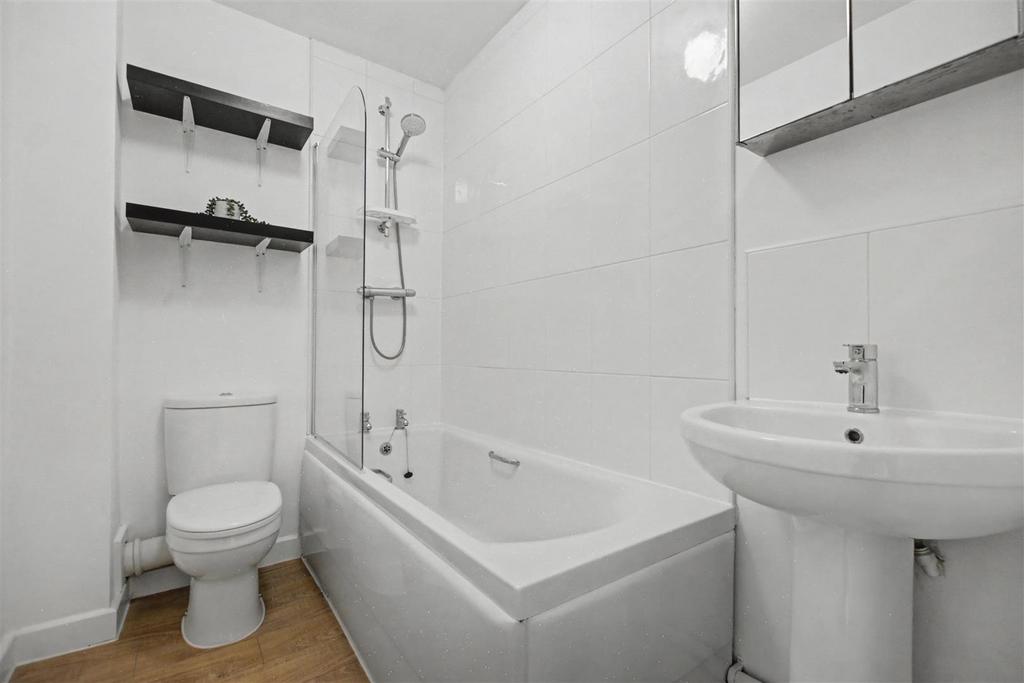 Bathroom.jpeg