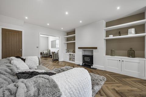 3 bedroom terraced house for sale, Oak Lane, Wilmslow, Cheshire, SK9