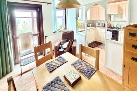 3 bedroom terraced house for sale, Barnsley Road, Barnsley S73