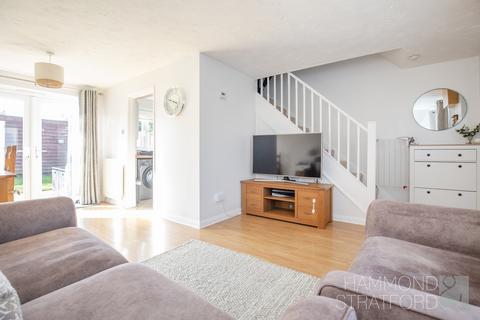 2 bedroom end of terrace house for sale, Blenheim Way, Watton