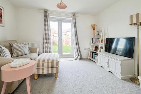2 bedroom end of terrace house for sale, Grosvenor Road, Kingswood, Hull
