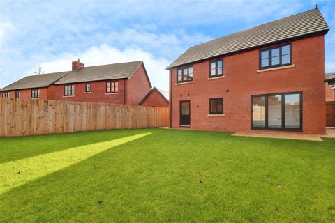 4 bedroom house for sale, Alderwood Gardens, Aston, Nantwich
