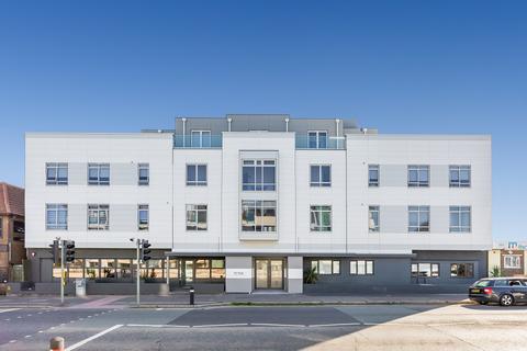 1 bedroom flat to rent - Kingsway, Hove BN3