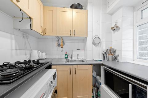 1 bedroom flat to rent, Lansdowne Way, London