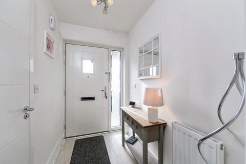 3 bedroom semi-detached house for sale, Green Shank Drive, Mexborough