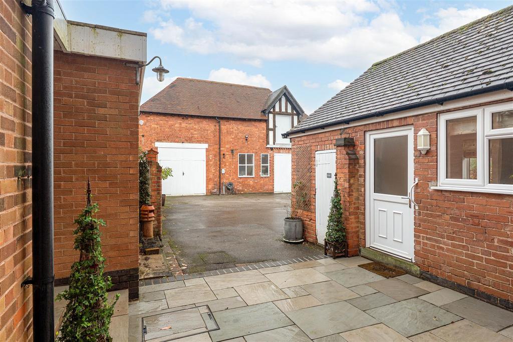 Broxtowe PH-14.jpg