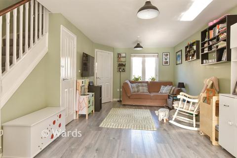 3 bedroom end of terrace house for sale, Petunia Avenue, Sheerness ME12