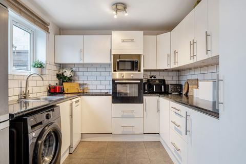 undefined, Chestnut Close, Drakes Broughton, WR10