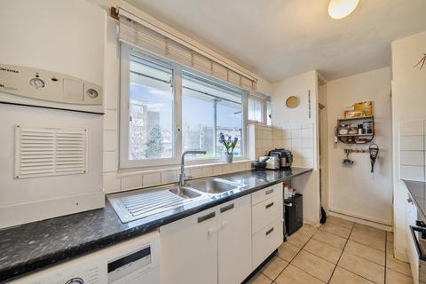 2 bedroom apartment for sale, Brockley Road, London