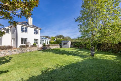 Pleinheaume Road, Vale, Guernsey