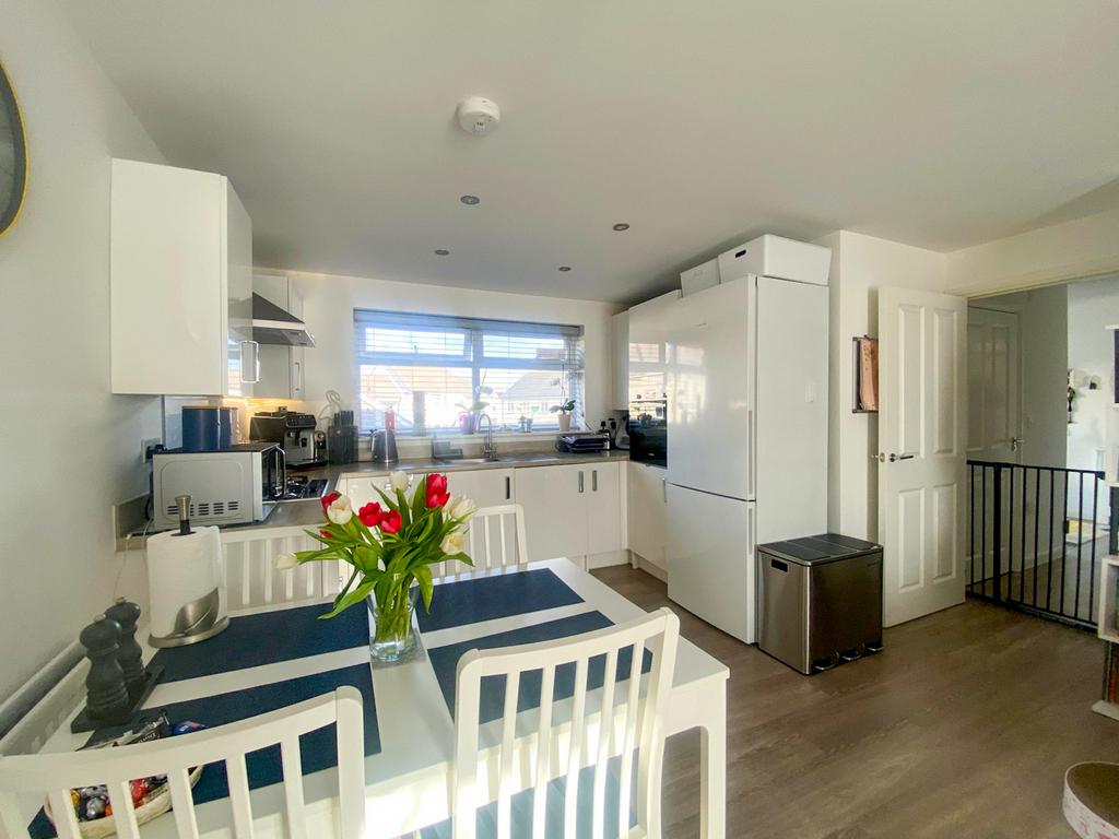 Kitchen-Dining Area
