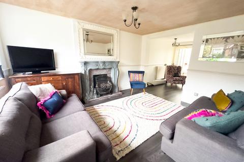 undefined, Allan Roberts Close, Blackley, Manchester, M9