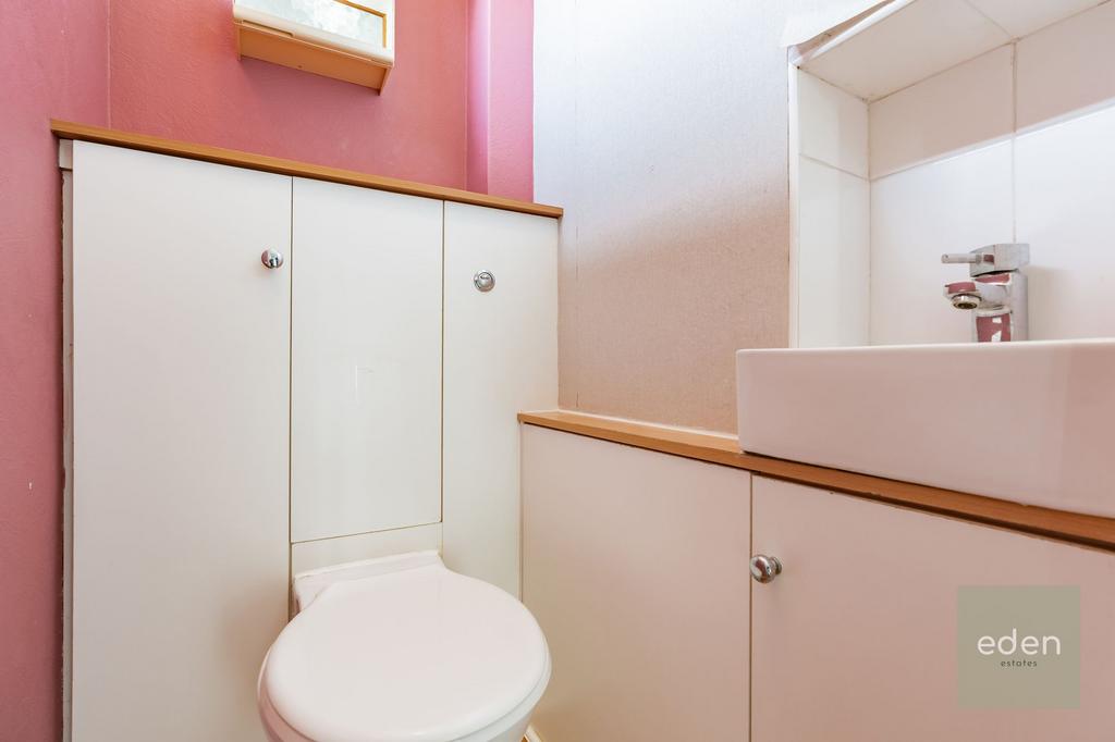 Separate wc