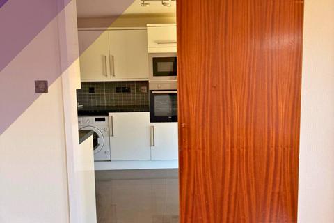 undefined, Burnetts Road, Windsor, SL4