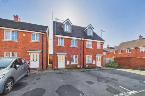 Moore Crescent, Aylesbury