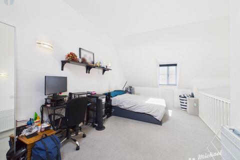 undefined, Moore Crescent, Aylesbury