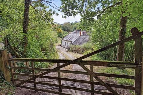 undefined, Cwmhiraeth, Llandysul SA44