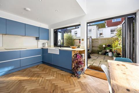 3 bedroom house for sale, Byron Street, Hove