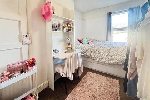 1 bedroom property to rent, St. Martins Road, Kent CT1