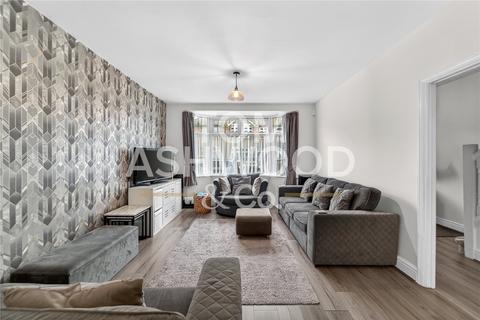 3 bedroom terraced house for sale, Wadeville Avenue, Chadwell Heath, RM6