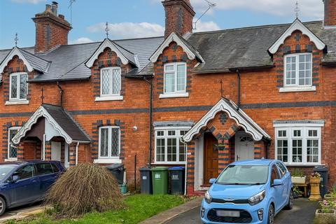 2 bedroom cottage for sale, School Lane, Kenilworth