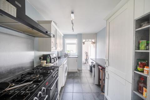 3 bedroom end of terrace house for sale, Tangmere Drive, Lordshill, Southampton, Hampshire, SO16