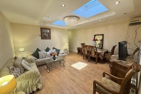 undefined, Peter Avenue, London