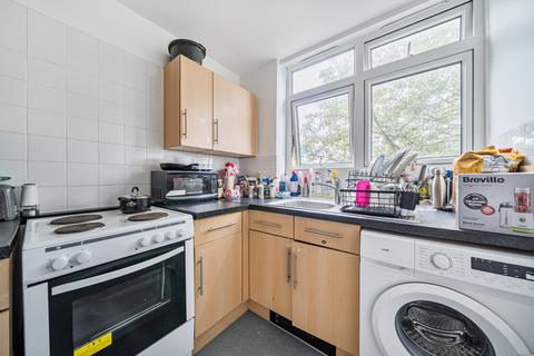1 bedroom apartment for sale, Grove Park Road, London