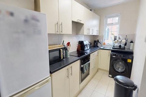 1 bedroom flat to rent, Upper Rock Gardens, Kemptown, Brighton, BN2