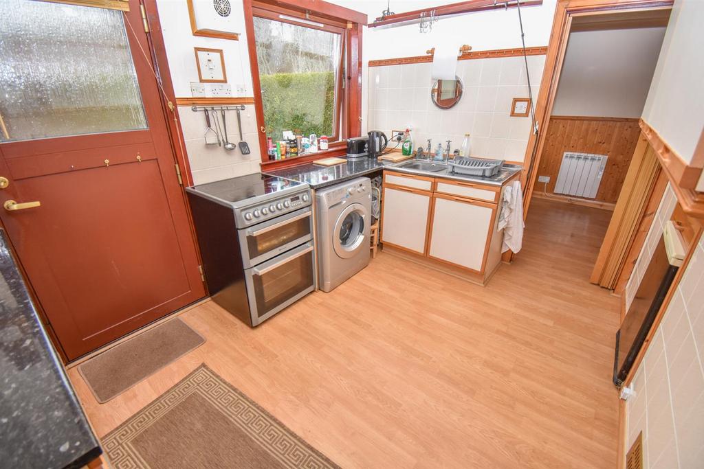 KITCHEN (2)-2.jpg