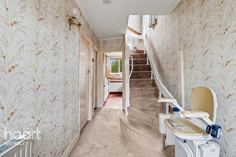 3 bedroom semi-detached house for sale, Barn Hill Estate