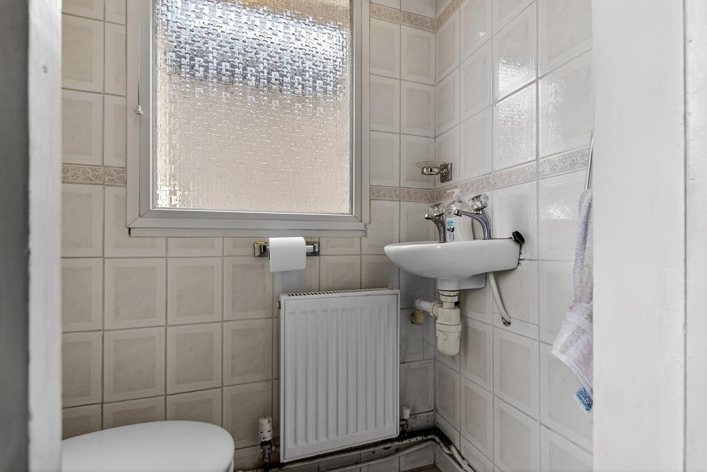 Cloak Room