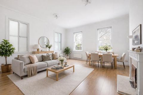 Drummond Gate, Pimlico, London, SW1V