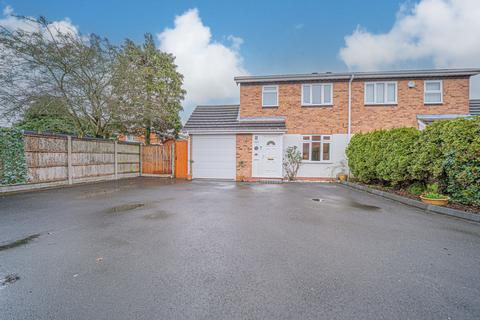 3 bedroom semi-detached house for sale, Deanbrook Close, Shirley, B90