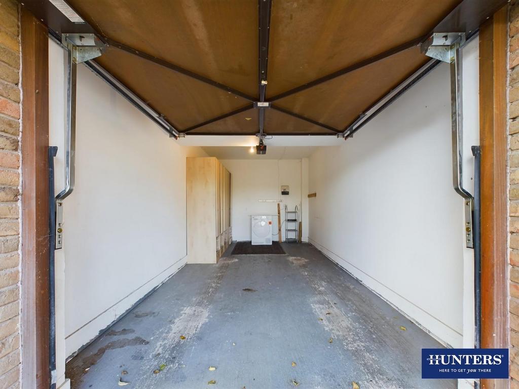 Garage &amp; Parking