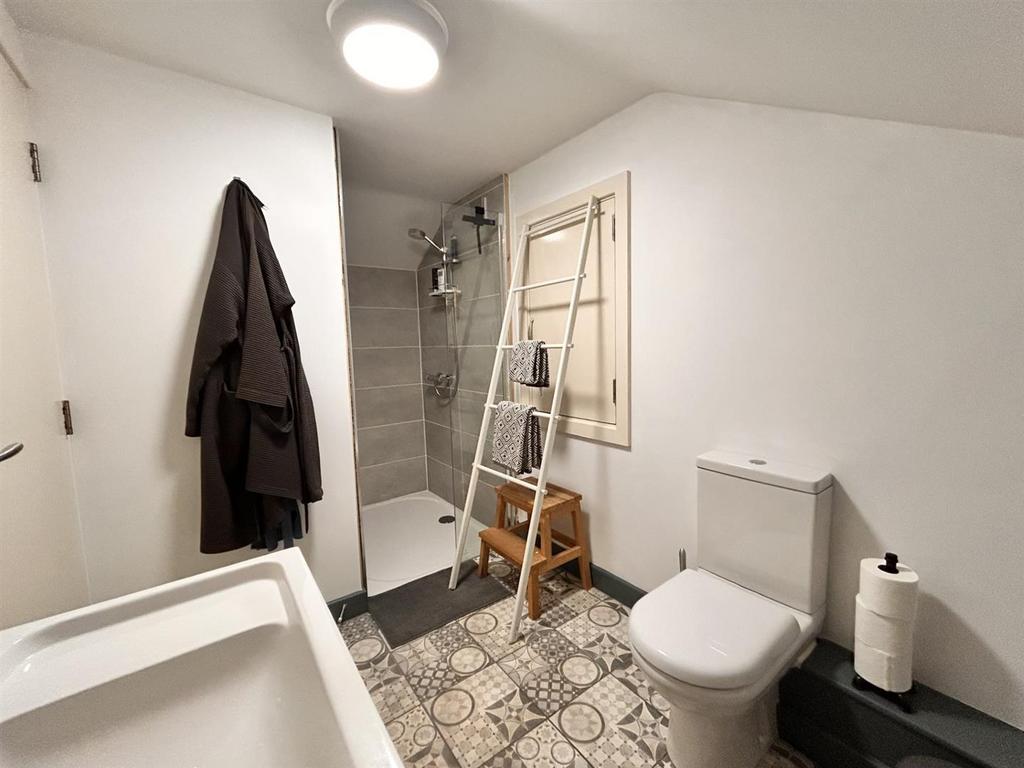 En Suite.jpg