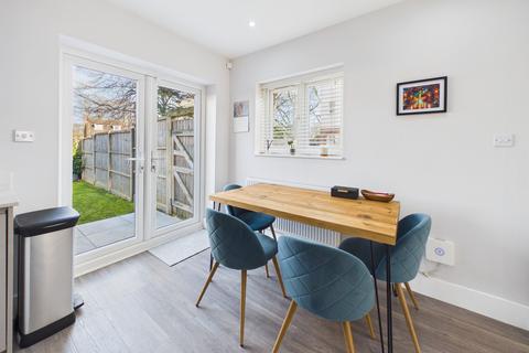 2 bedroom detached house for sale, Savoy Close, Hemel Hempstead, HP2