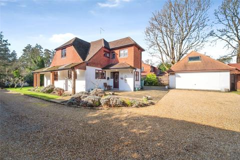 Sandy Lane, Rushmoor, Farnham, Surrey, GU10