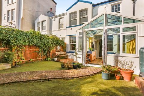 3 bedroom terraced house for sale, Millers Road, Brighton, BN1