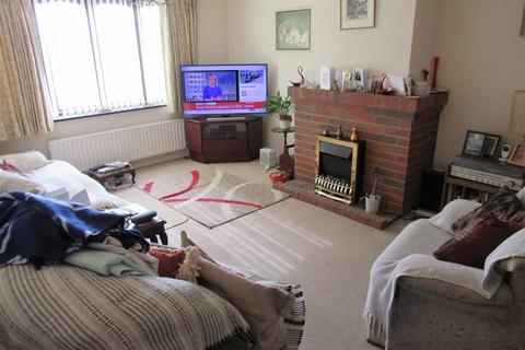 3 bedroom detached bungalow for sale, Broomfield Road, Herne Bay
