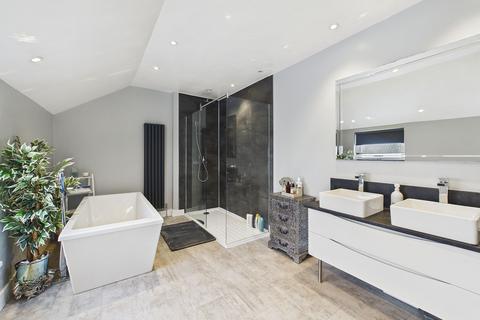 4 bedroom terraced house for sale, Rothley Terrace, Medomsley, Consett, Durham, DH8 6PN