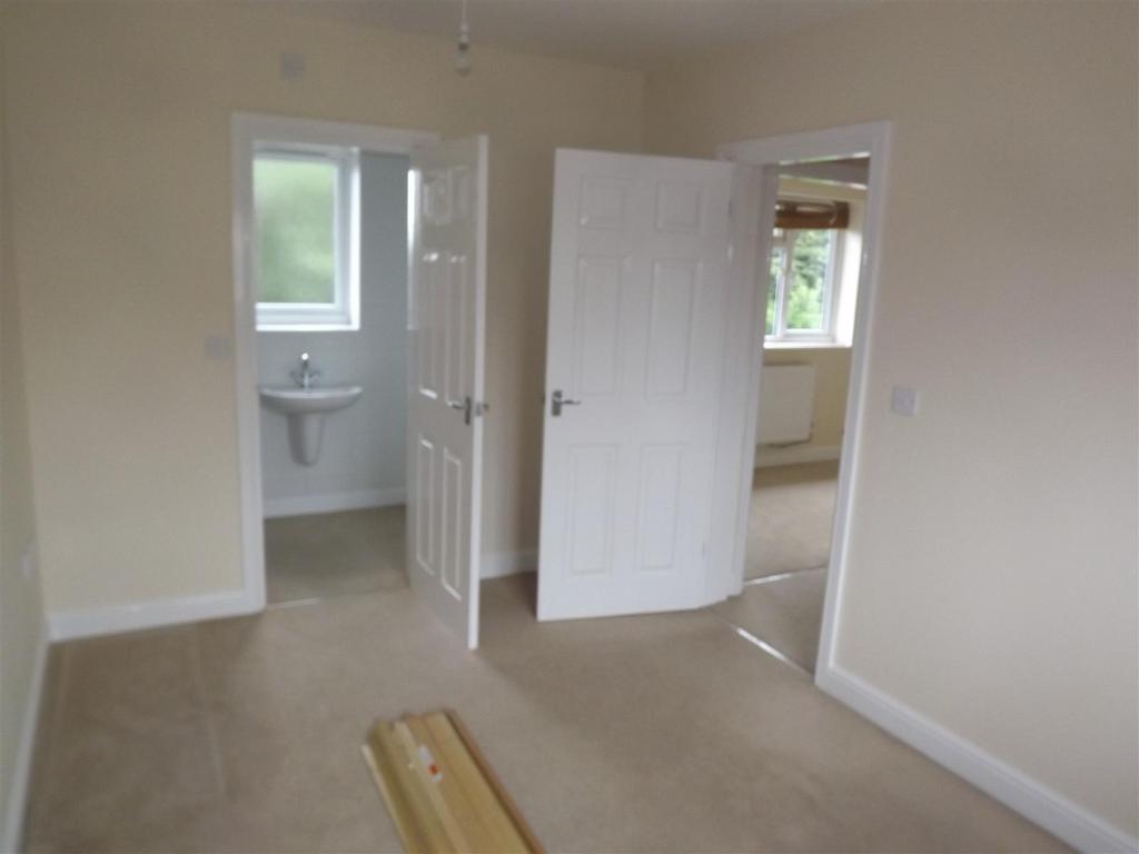 Main bedroom and en-suite