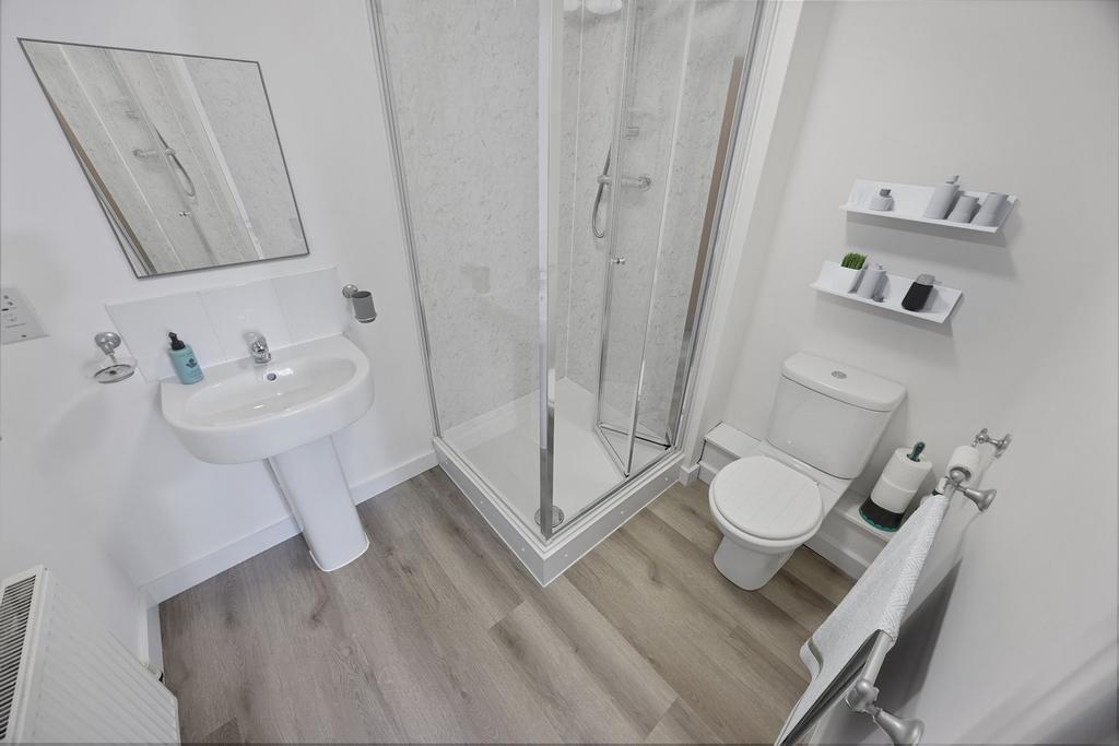 Ensuite to Master