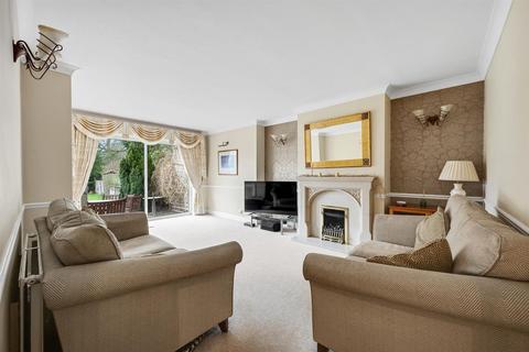 4 bedroom semi-detached house for sale, Bourne Vale, Bromley