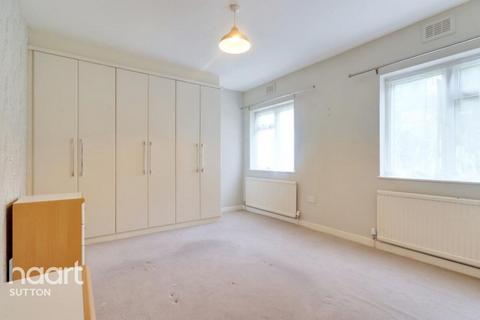undefined, Worcester Road, SUTTON