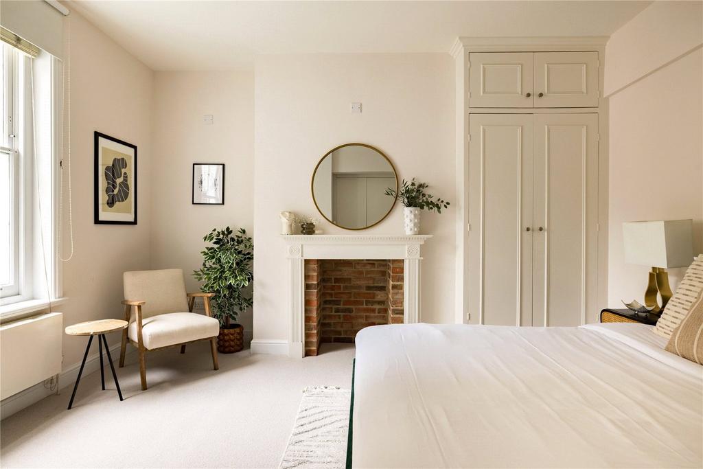 Principal Bedroom