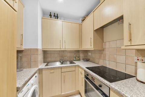 2 bedroom apartment to rent, Draycott Place, Chelsea, SW3