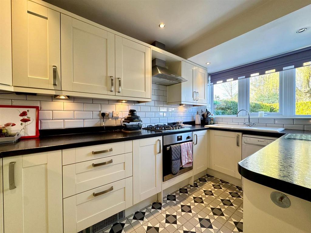 Kitchen , 1.jpeg
