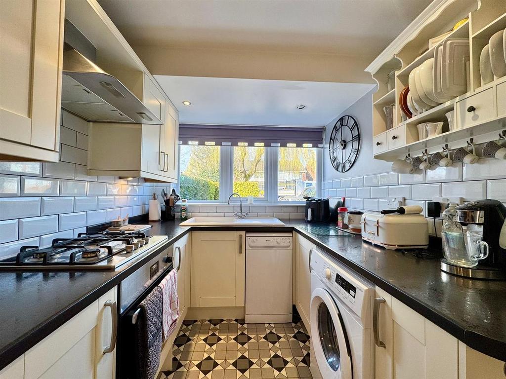 Kitchen , 2.jpeg